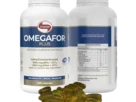 Dois frascos do suplemento Omegafor Plus da marca Vitafor, com cápsulas gelatinosas amarelo-translúcidas dispostas à frente. Um frasco exibe o rótulo frontal e o outro mostra a tabela nutricional.